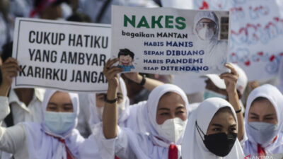 DPR Minta Pemda Tanggung Jawab Nakes Honorer Daerah yang Tidak Masuk Database BKN