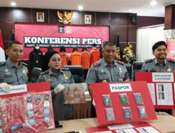Diduga Kuat Pelaku Prostitusi Online, Enam WNA Diciduk Petugas Imigrasi Jakarta Barat