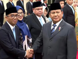Gantikan Satryo Soemantri, Prabowo Resmi Lantik Brian Yuliarto sebagai Mendikti Saintek