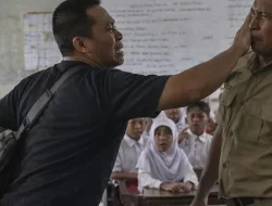 Buntut Penganiayaan Guru di Flores Timur: Polisi Gelar Perkara, Siswa Pelapor Dikeluarkan dari Sekolah