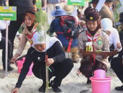 Gubernur Khofifah: Jawa Timur Siap Jadi Provinsi Terdepan Pelestarian Mangrove